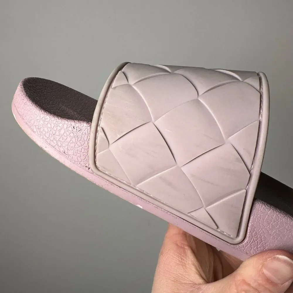 Vince Watley Eva Pink Himalayan Slides Sandals Women's 10